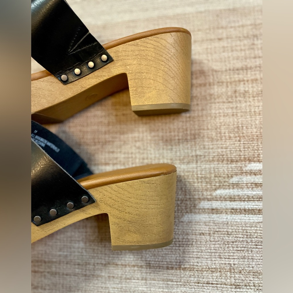 Universal Thread Black Leather Platform Sandals | Size 11 | Retro | Clog | GUC - Picture 6 of 15